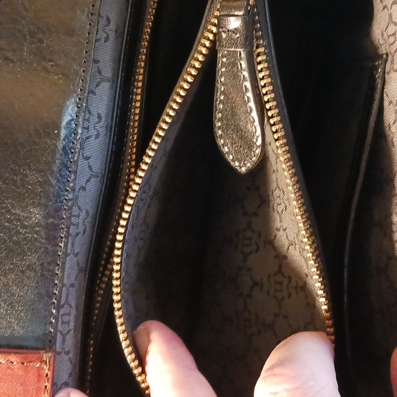 Nanette Lepore Crossbody Purse Bag EXCLUSIVE Leather #eshopchicago - Picture 13 of 15